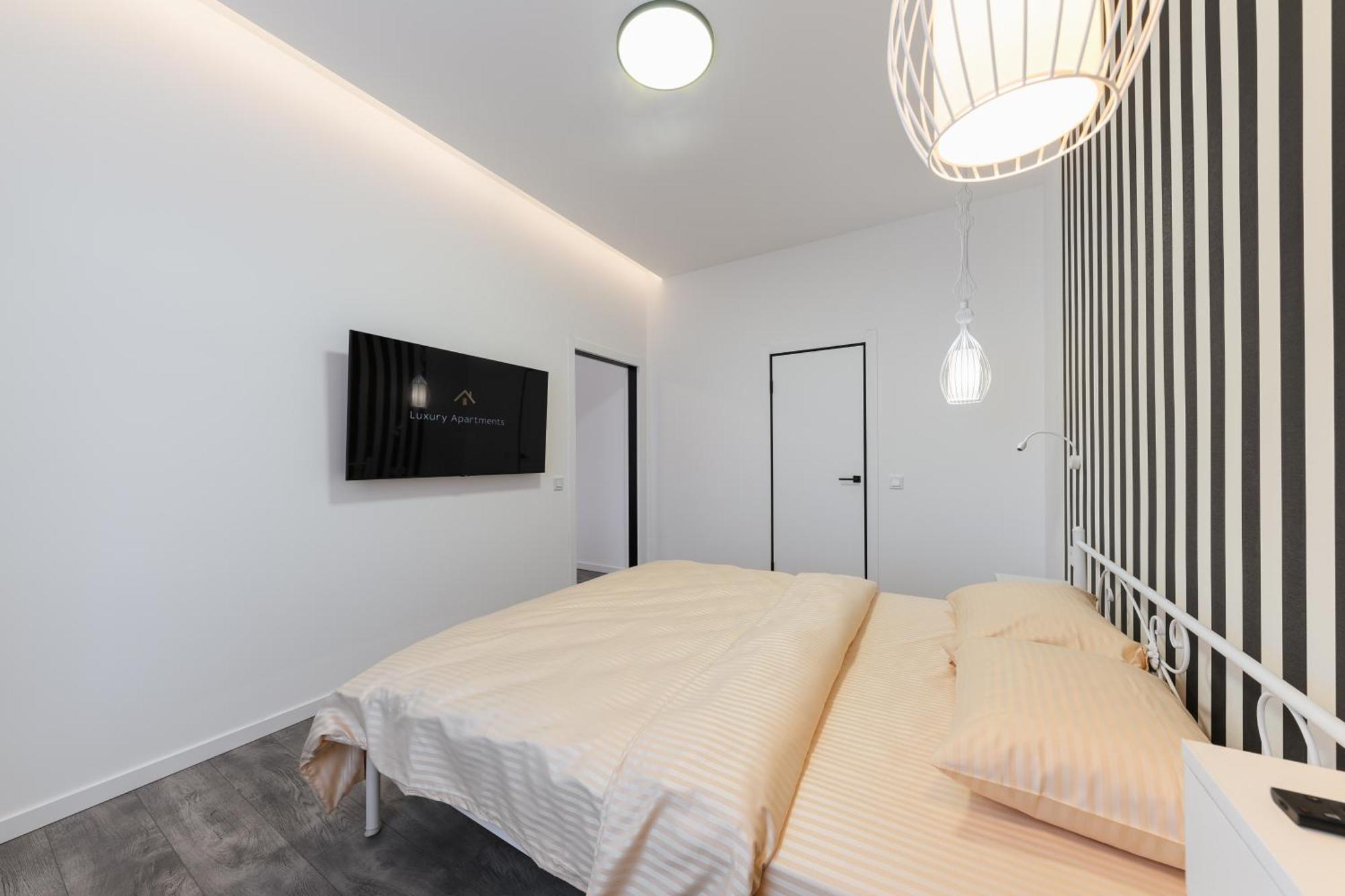 Luxury Apartments Laborca อุชโฮรอด ภายนอก รูปภาพ