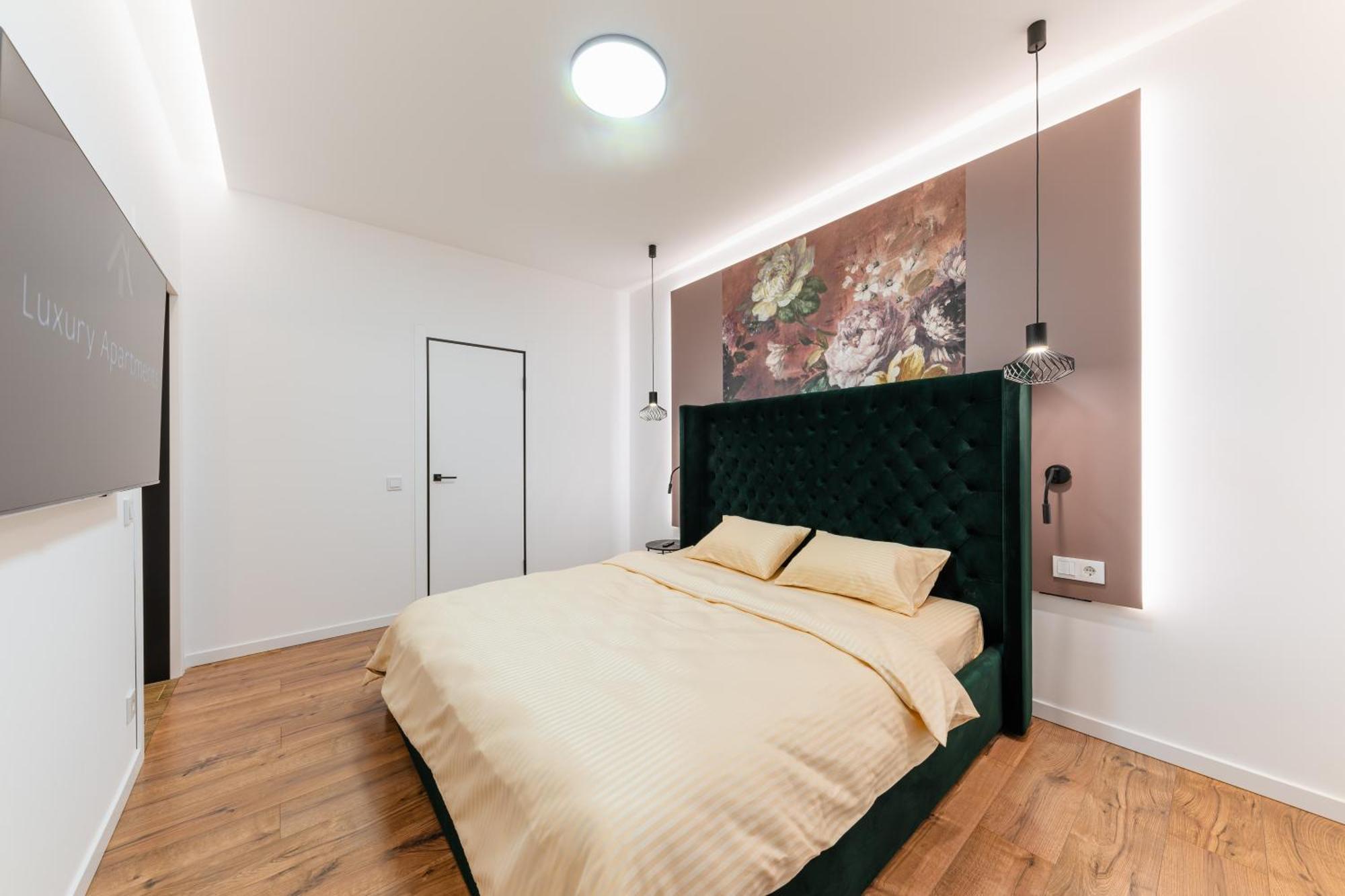 Luxury Apartments Laborca อุชโฮรอด ภายนอก รูปภาพ