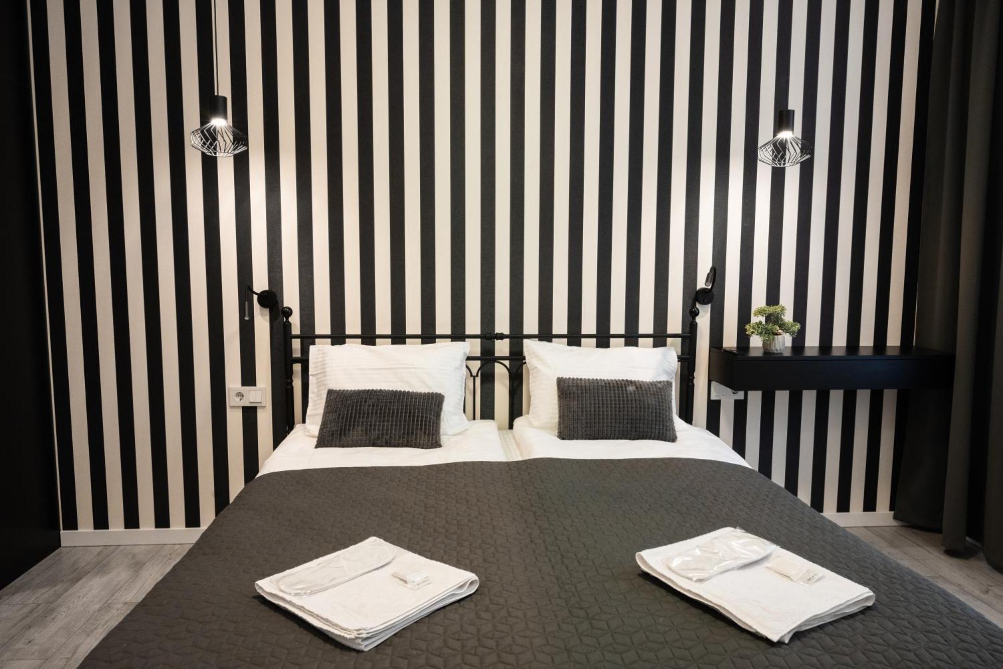 Luxury Apartments Laborca อุชโฮรอด ภายนอก รูปภาพ